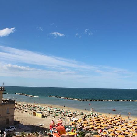 Hotel Brenta Viserbella di Rimini 외부 사진