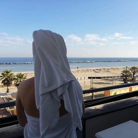 Hotel Brenta Viserbella di Rimini 외부 사진