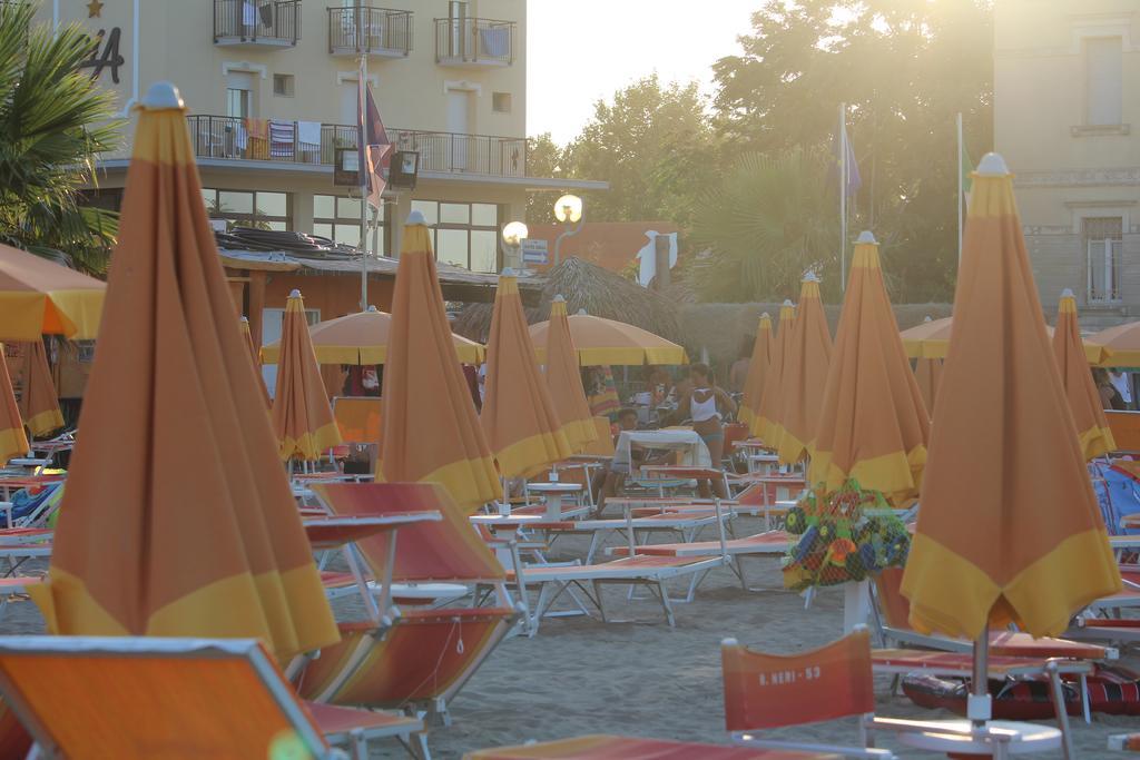 Hotel Brenta Viserbella di Rimini 외부 사진