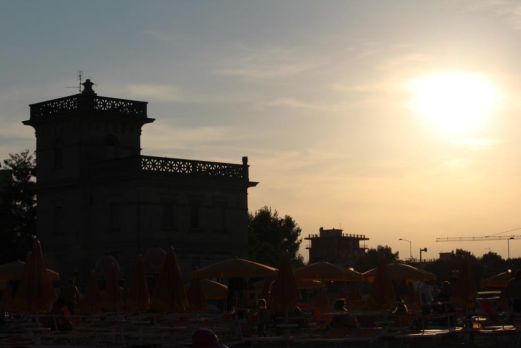 Hotel Brenta Viserbella di Rimini 외부 사진