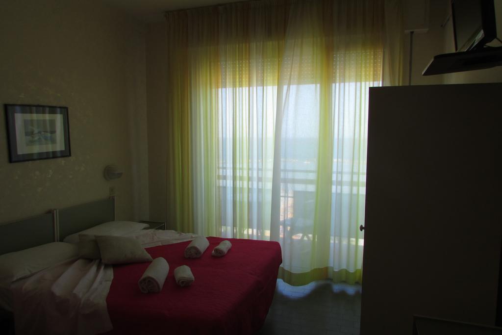 Hotel Brenta Viserbella di Rimini 외부 사진
