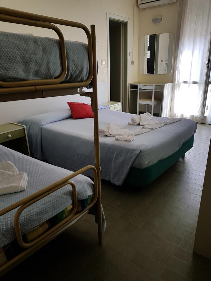 Hotel Brenta Viserbella di Rimini 외부 사진