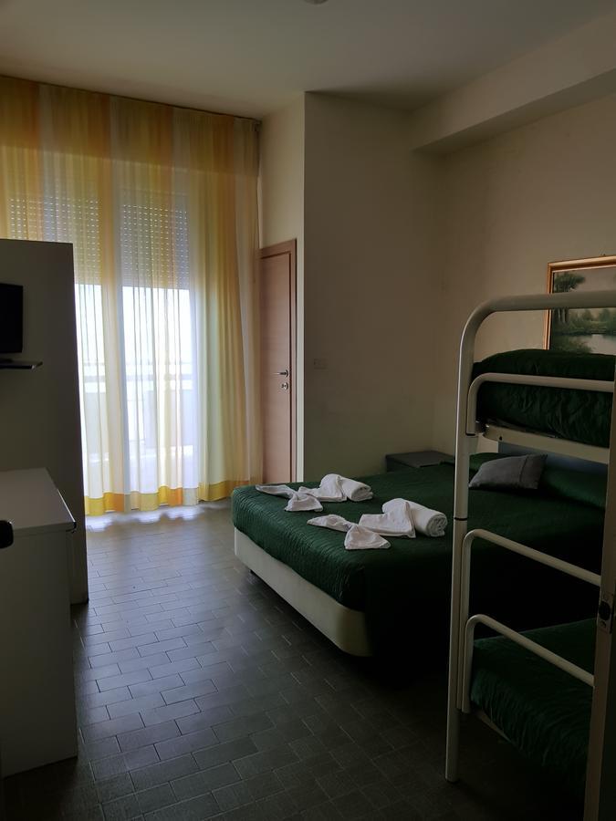 Hotel Brenta Viserbella di Rimini 외부 사진
