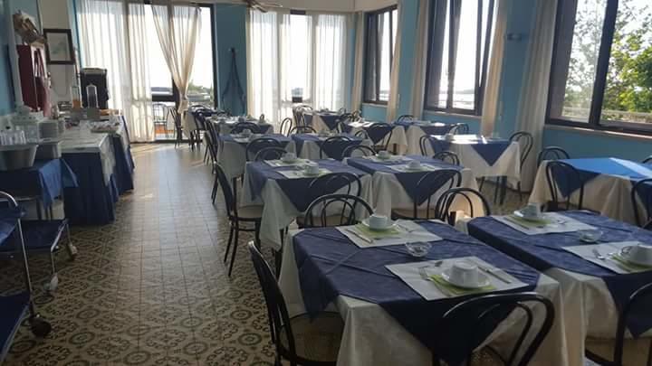 Hotel Brenta Viserbella di Rimini 외부 사진