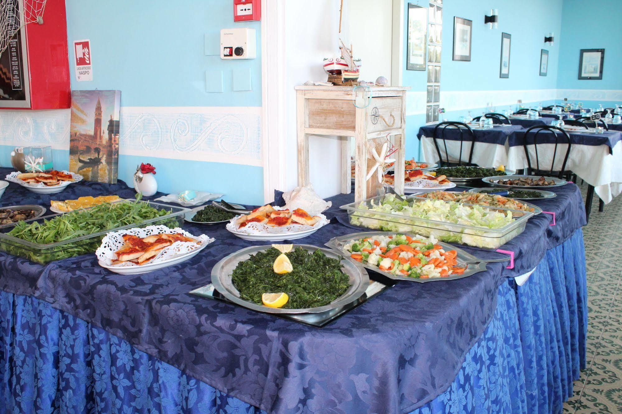 Hotel Brenta Viserbella di Rimini 외부 사진