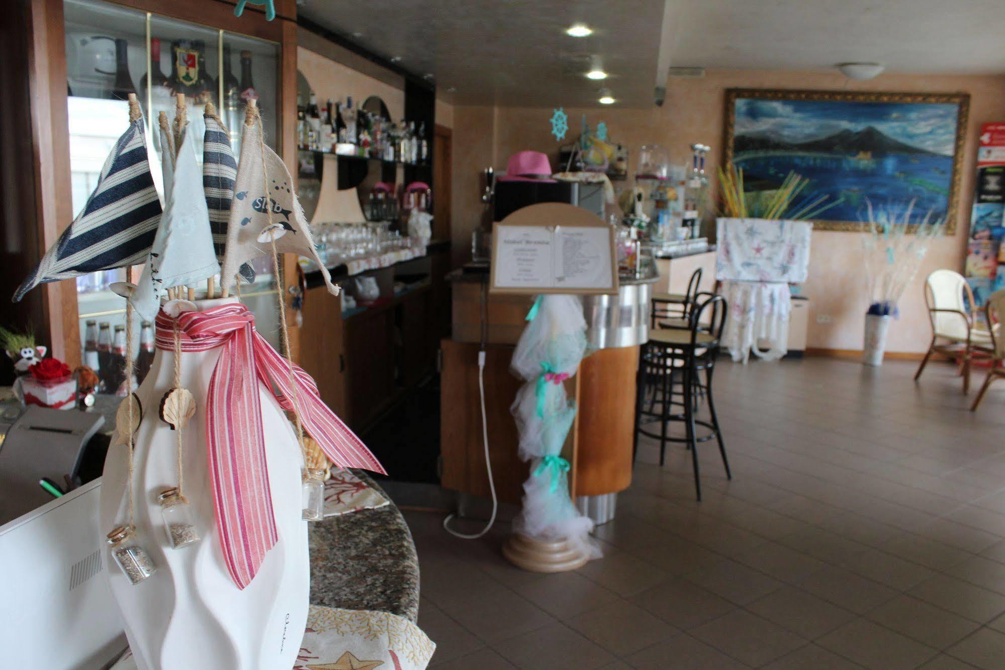Hotel Brenta Viserbella di Rimini 외부 사진